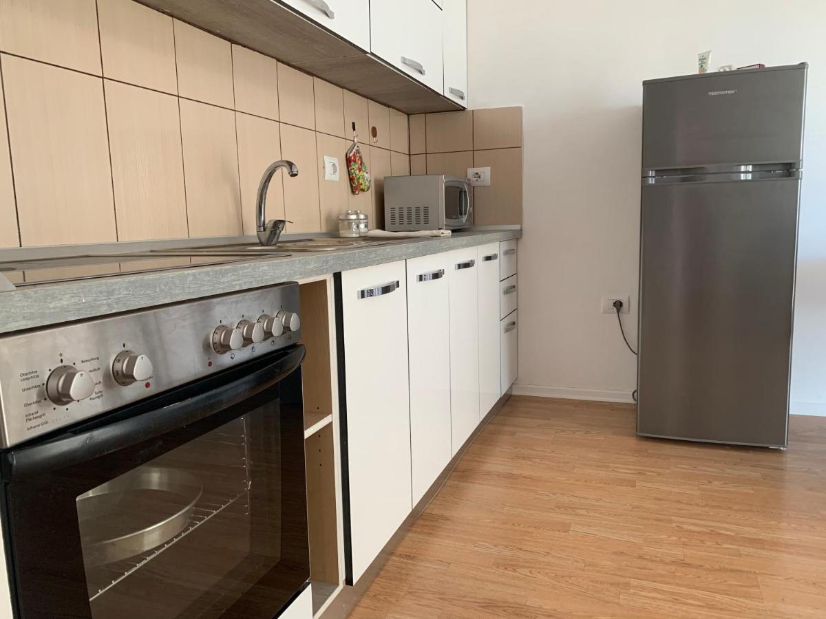 Beautiful And Lovely Apartment Tirana Buitenkant foto