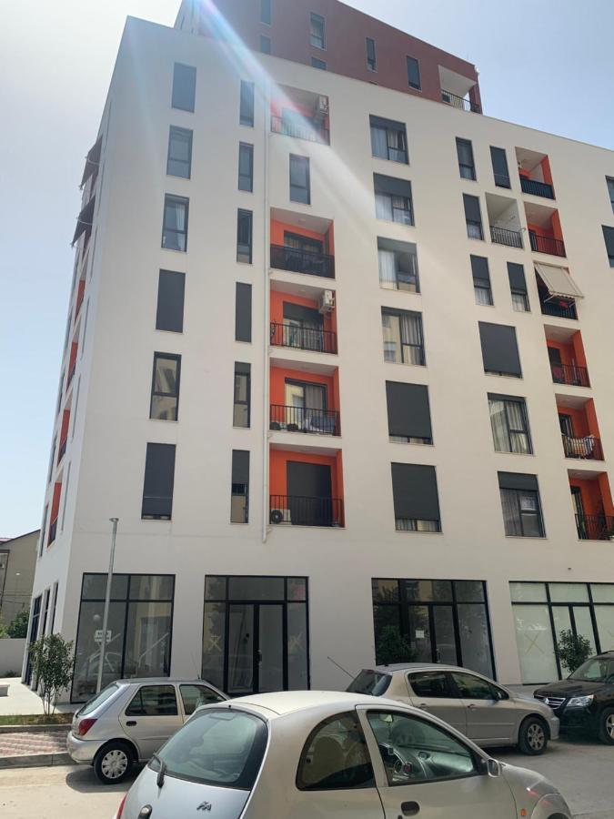 Beautiful And Lovely Apartment Tirana Buitenkant foto