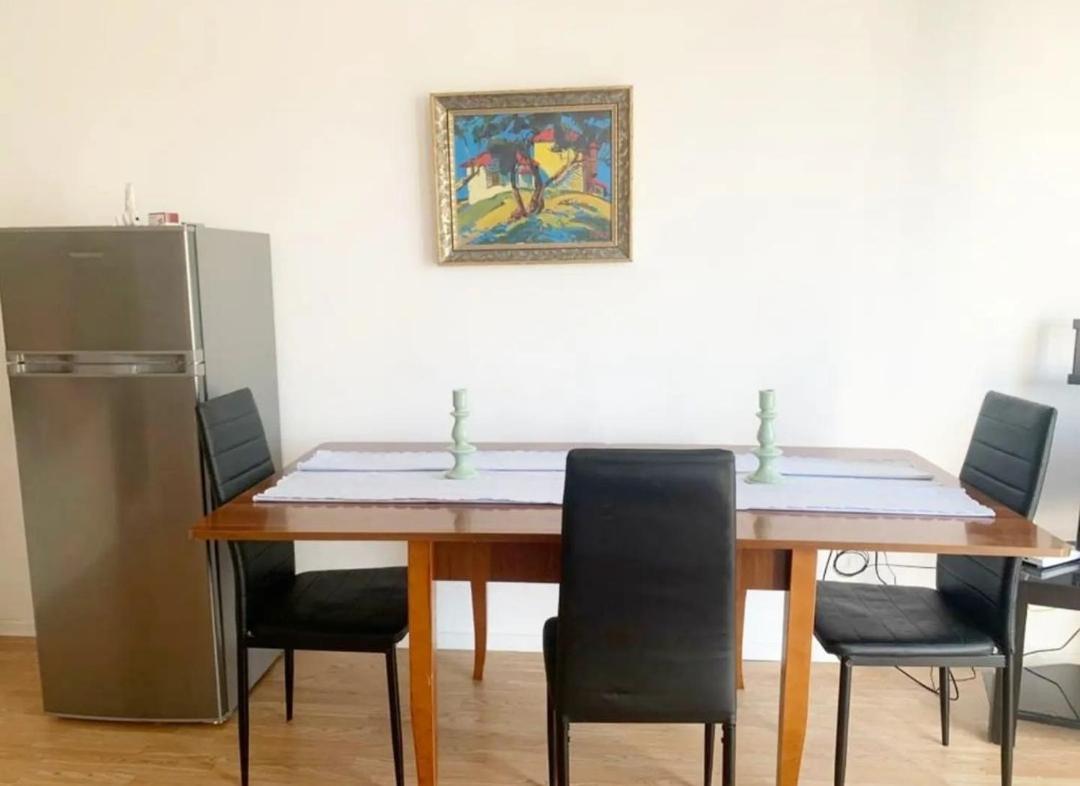 Beautiful And Lovely Apartment Tirana Buitenkant foto