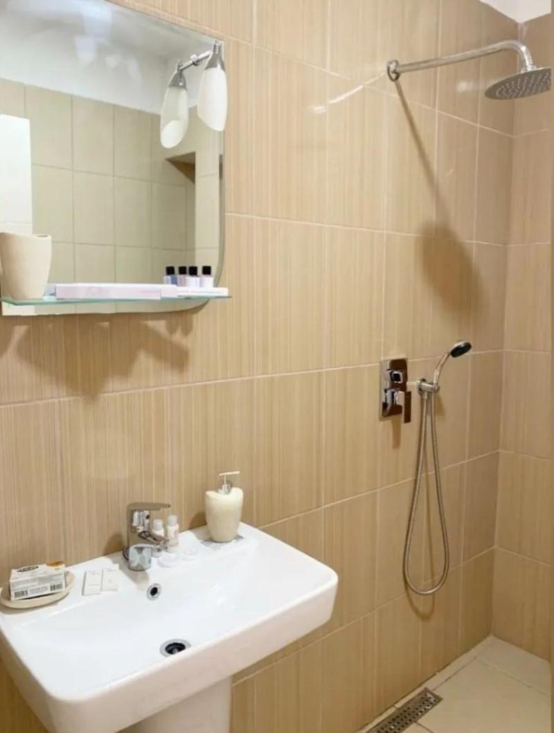 Beautiful And Lovely Apartment Tirana Buitenkant foto
